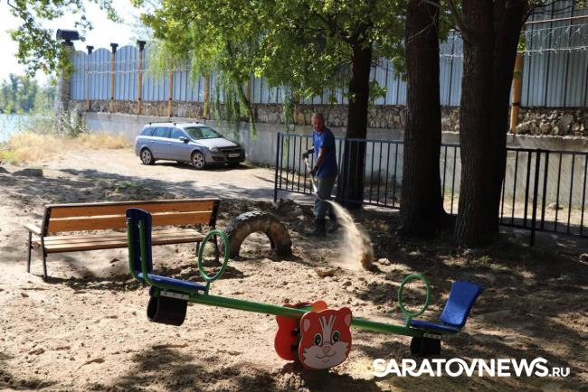В селе Елшанка продолжается благоустройство пляжа В селе Елшанка продолжается благоустройство пляжа