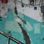 Жильцы дома на Панфилова в Саратове боятся обрушения конструкций Жильцы дома на Панфилова в Саратове боятся обрушения конструкций