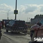 Две иномарки создали огромную пробку в Волжском районе Саратова