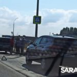 Две иномарки создали огромную пробку в Волжском районе Саратова