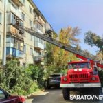 На Тулупной в Саратове горел балкон в пятиэтажке На Тулупной в Саратове горел балкон в пятиэтажке