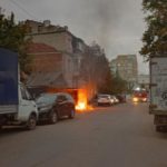В Мирном переулке Саратова горела мусорка В Мирном переулке Саратова горела мусорка