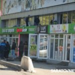 На кольце «девятки» в Саратове горела пристройка к рынку На кольце «девятки» в Саратове горела пристройка к рынку