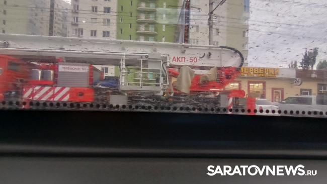 В саратовском ЖК *Ямайка» горит квартира В саратовском ЖК *Ямайка» горит квартира