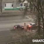 Ночью «Калина» врезалась в «Гранту» на проспекте Энтузиастов в Саратове