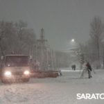В сквере Заводского района Саратова смонтировали светящийся фонтан