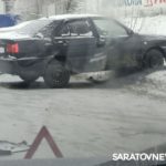 Машины разбились в аварии на Антонова в Саратове Машины разбились в аварии на Антонова в Саратове