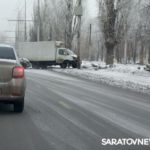 «ГАЗель» вылетела на обочину на 50 лет Октября в Саратове «ГАЗель» вылетела на обочину на 50 лет Октября в Саратове