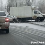 «ГАЗель» вылетела на обочину на 50 лет Октября в Саратове «ГАЗель» вылетела на обочину на 50 лет Октября в Саратове
