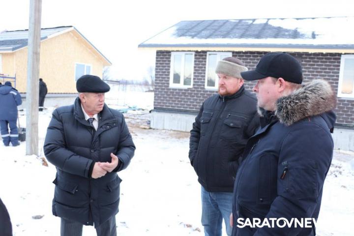 Панков: В Пугачевском районе строятся дома для сельхозработников Панков: В Пугачевском районе строятся дома для сельхозработников