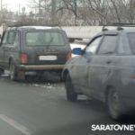 Две аварии на Шехурдина в Саратове собрали пробку более 3 км