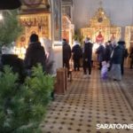 В Свято-Троицком соборе города Энгельса прошло торжественное богослужение