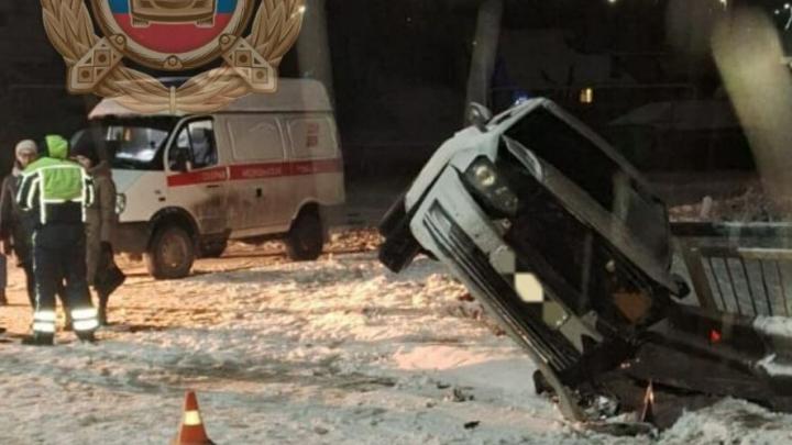 В ДТП в Балашове погиб водитель иномарки В ДТП в Балашове погиб водитель иномарки