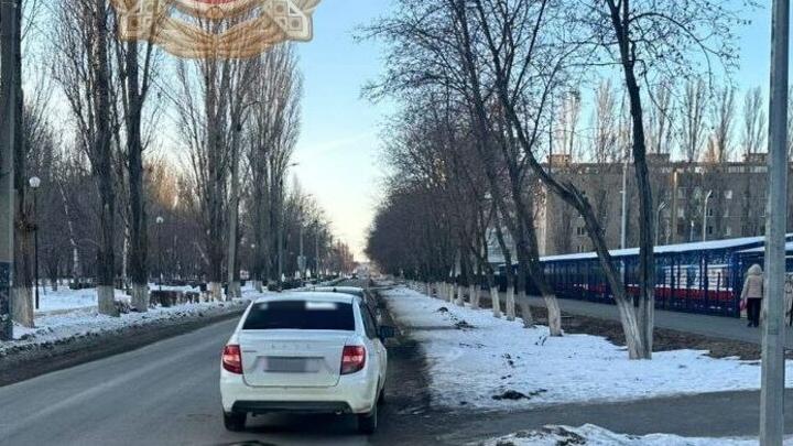«Гранта» сбила пенсионерку в Балакове «Гранта» сбила пенсионерку в Балакове