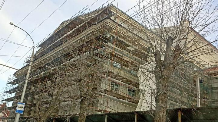 Судьба саратовского «Колизея» решается в Москве Судьба саратовского «Колизея» решается в Москве