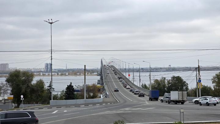 Реконструкция Славянской площади в Саратове: городские власти ищут подрядчика Реконструкция Славянской площади в Саратове: городские власти ищут подрядчика