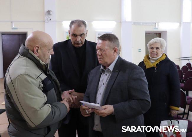 Николай Панков рассказал о решении проблем сельских жителей Вольского района Николай Панков рассказал о решении проблем сельских жителей Вольского района
