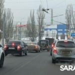 На Трофимовском мосту в Саратове столкнулись две иномарки На Трофимовском мосту в Саратове столкнулись две иномарки
