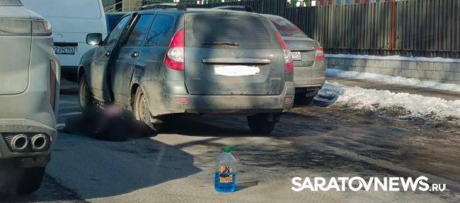На Рабочей в Саратове женщина оказалась под колесами «Лады» На Рабочей в Саратове женщина оказалась под колесами «Лады»