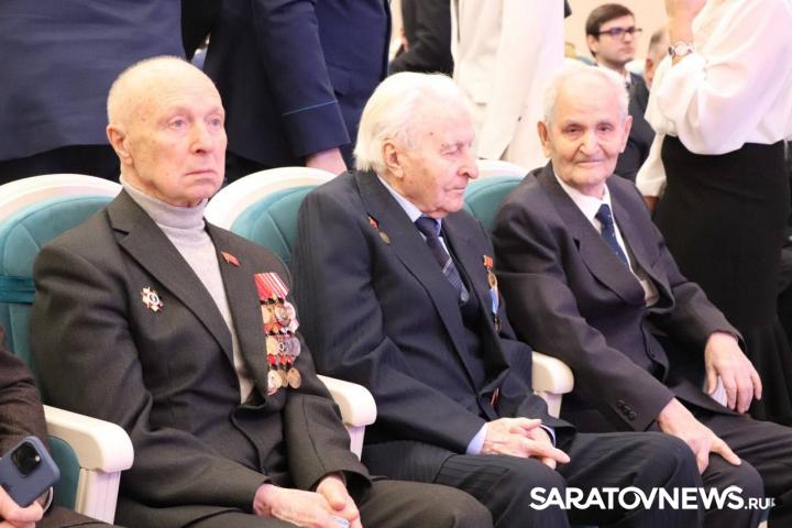 Николай Панков призвал жителей направить слова поддержки и признательности нашим героям-землякам Николай Панков призвал жителей направить слова поддержки и признательности нашим героям-землякам