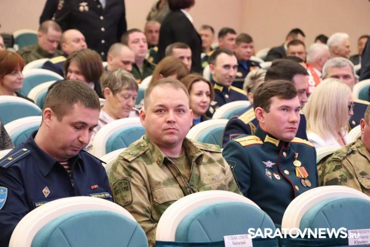 Николай Панков призвал жителей направить слова поддержки и признательности нашим героям-землякам Николай Панков призвал жителей направить слова поддержки и признательности нашим героям-землякам