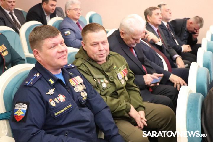 Николай Панков призвал жителей направить слова поддержки и признательности нашим героям-землякам Николай Панков призвал жителей направить слова поддержки и признательности нашим героям-землякам