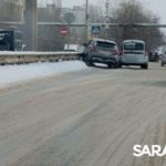 ДТП с двумя «Ладами» в Солнечном: одна машина улетела в отбойник ДТП с двумя «Ладами» в Солнечном: одна машина улетела в отбойник