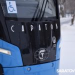 В Саратове на участке скоростного трамвая №9 проехал «Львенок» В Саратове на участке скоростного трамвая №9 проехал «Львенок»
