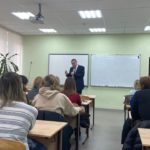 В саратовской гимназии прошел профориентационный урок В саратовской гимназии прошел профориентационный урок