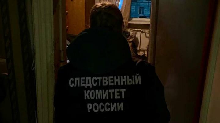 Житель Саратова убил соседа и пытался сжечь труп |18+ Житель Саратова убил соседа и пытался сжечь труп |18+