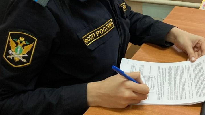Житель Красного Кута задолжал по алиментам более 1 млн рублей Житель Красного Кута задолжал по алиментам более 1 млн рублей