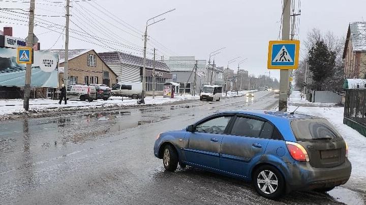 Женщина попала под колеса Kia в Балакове Женщина попала под колеса Kia в Балакове