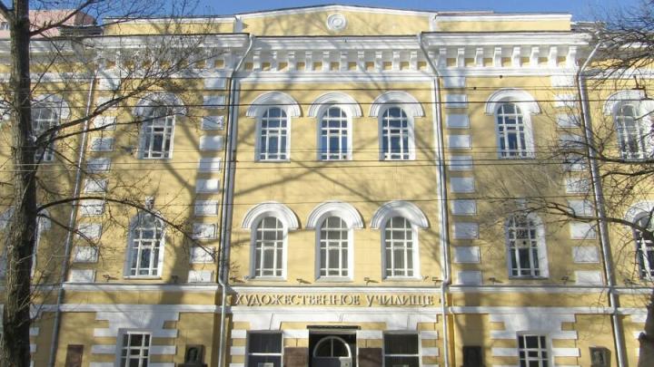 Комплекс казарм губернского батальона в Саратове будут ремонтировать Комплекс казарм губернского батальона в Саратове будут ремонтировать