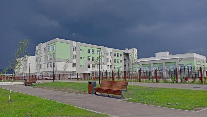 В этом году в Саратове начнется строительство четырех новых школ В этом году в Саратове начнется строительство четырех новых школ
