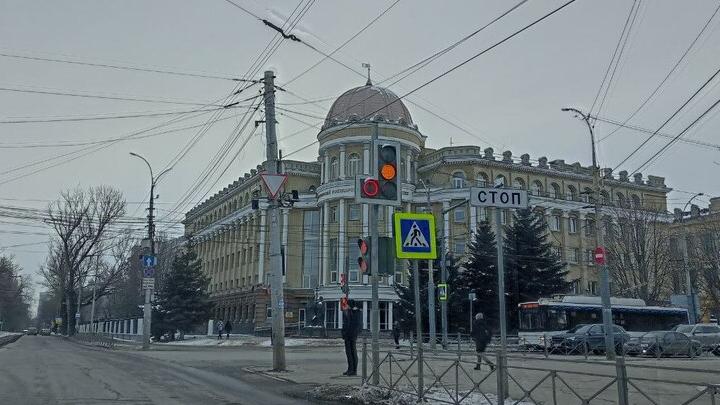 Три саратовских вуза включат в депутатскую программу по развитию Три саратовских вуза включат в депутатскую программу по развитию