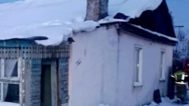 Неосторожный курильщик пострадал на пожаре в Узморье Неосторожный курильщик пострадал на пожаре в Узморье