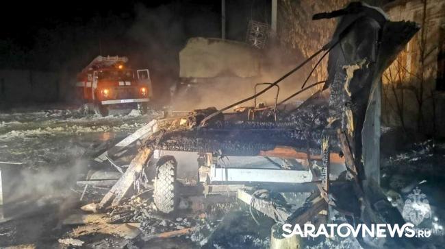 Двое мужчин ночью погибли в вагончике на балаковской ферме Двое мужчин ночью погибли в вагончике на балаковской ферме