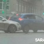 В Саратове из-за ДТП на Астраханской у Детского парка собралась пробка В Саратове из-за ДТП на Астраханской у Детского парка собралась пробка