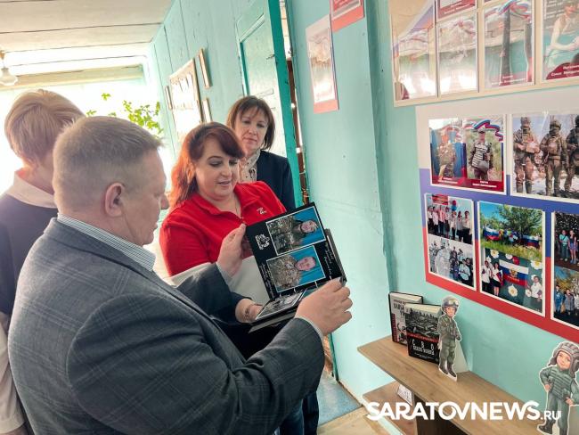 Николай Панков обсудил с жителями сёл Озинского района решение проблем Николай Панков обсудил с жителями сёл Озинского района решение проблем