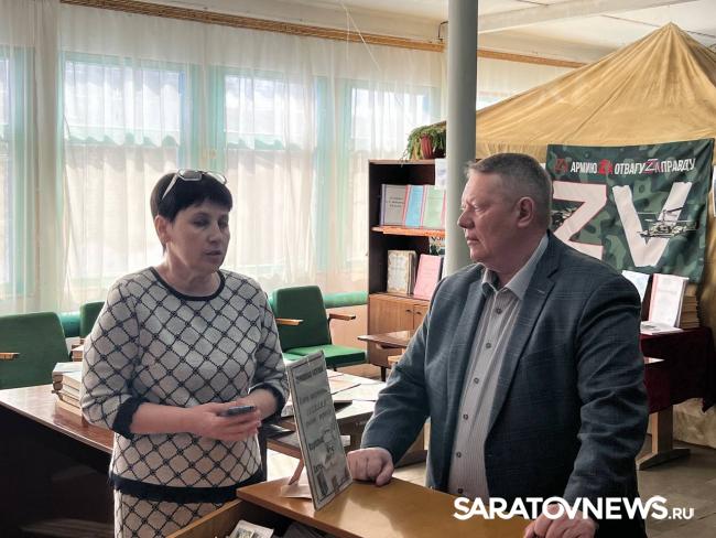 Николай Панков обсудил с жителями сёл Озинского района решение проблем Николай Панков обсудил с жителями сёл Озинского района решение проблем