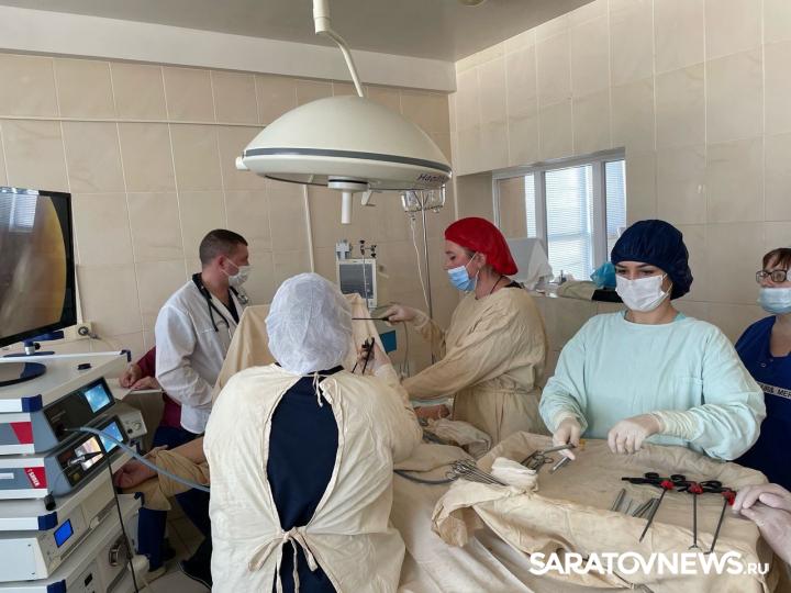 Саратовские медики оказали медицинскую помощь 800 жителям Сватовского района