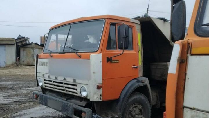 В Саратове собственника грузовика обязали возместить ущерб за ДТП В Саратове собственника грузовика обязали возместить ущерб за ДТП