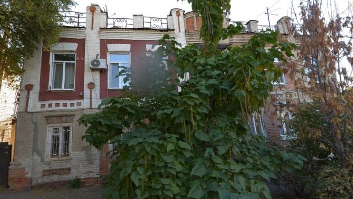 Пять старинных домов Саратова признали памятниками Пять старинных домов Саратова признали памятниками
