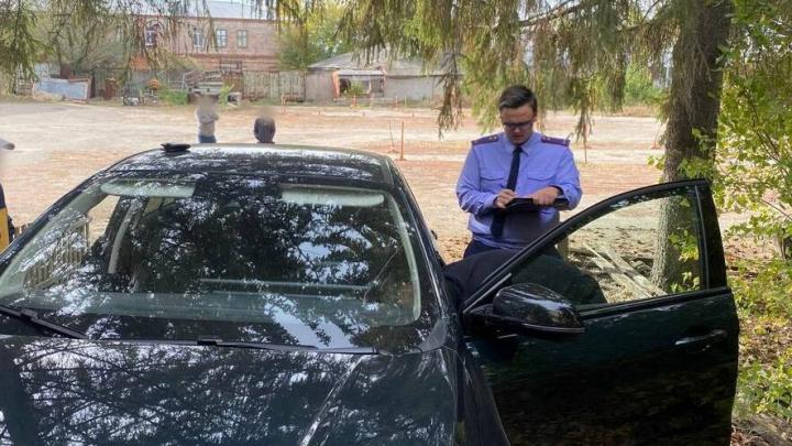 Под Саратовом осужден бывший полицейский за прием «липового» экзамена по вождению Под Саратовом осужден бывший полицейский за прием «липового» экзамена по вождению