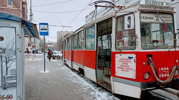 В Саратове на реконструкцию закрылся самый протяженный и востребованный трамвайный маршрут В Саратове на реконструкцию закрылся самый протяженный и востребованный трамвайный маршрут