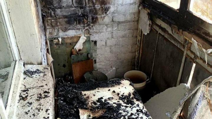 В Балашове горела лоджия в пятиэтажке В Балашове горела лоджия в пятиэтажке