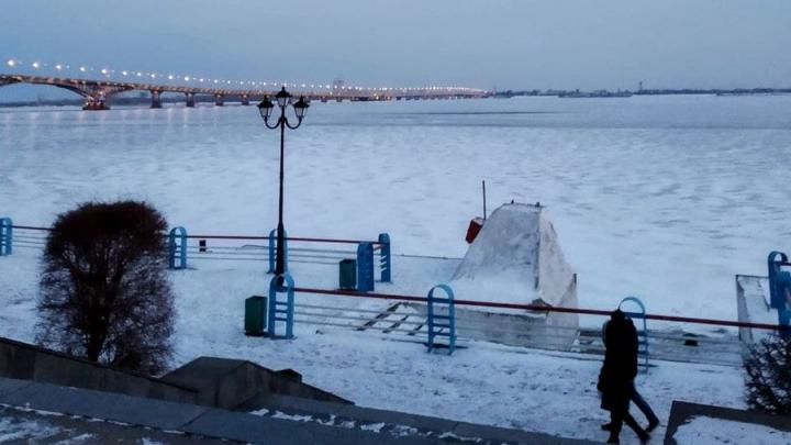 В Саратовской области перенесены сроки весеннего запрета выхода на лёд В Саратовской области перенесены сроки весеннего запрета выхода на лёд