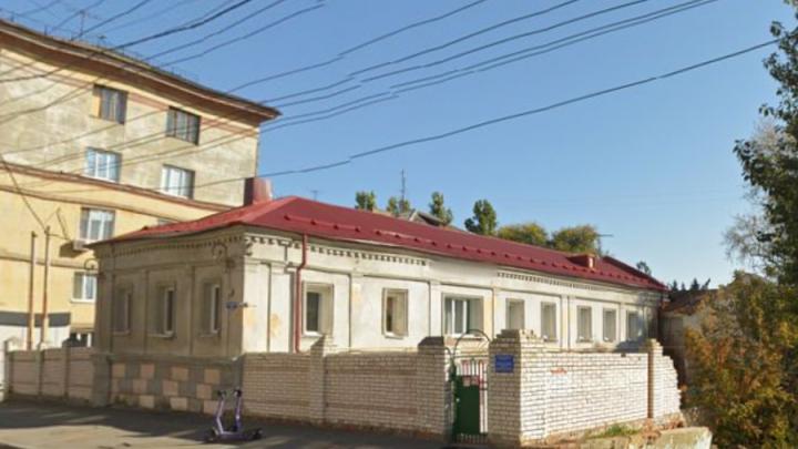 Саратов может утратить историческое здание, где останавливался император Александр III Саратов может утратить историческое здание, где останавливался император Александр III