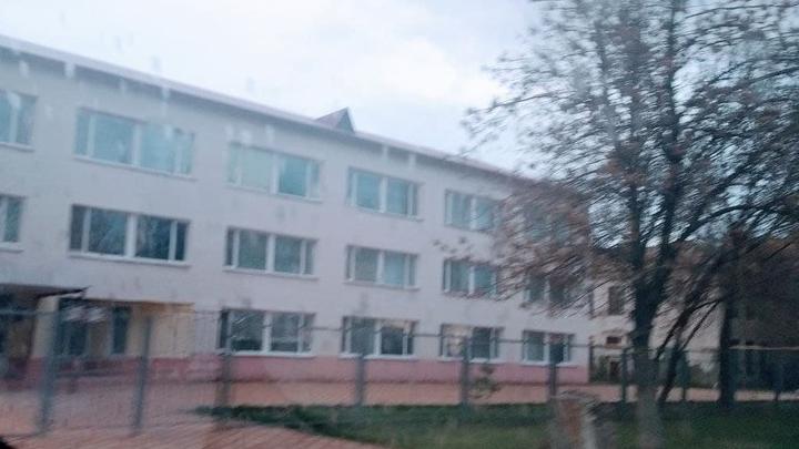 Несколько школ Энгельсского района перевели на дистант Несколько школ Энгельсского района перевели на дистант
