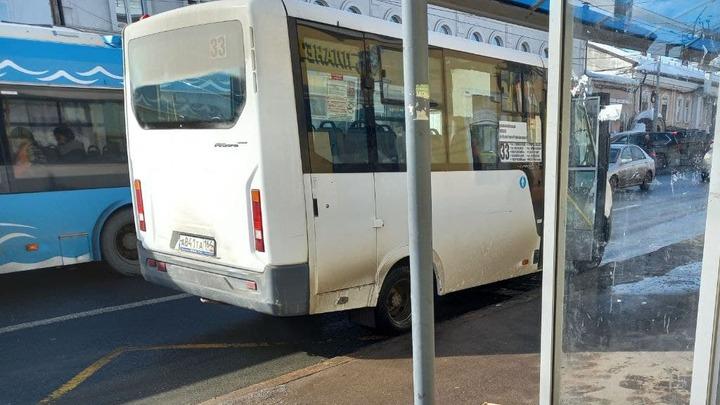 В Саратове на автобусном маршруте № 33 нашли нарушения В Саратове на автобусном маршруте № 33 нашли нарушения